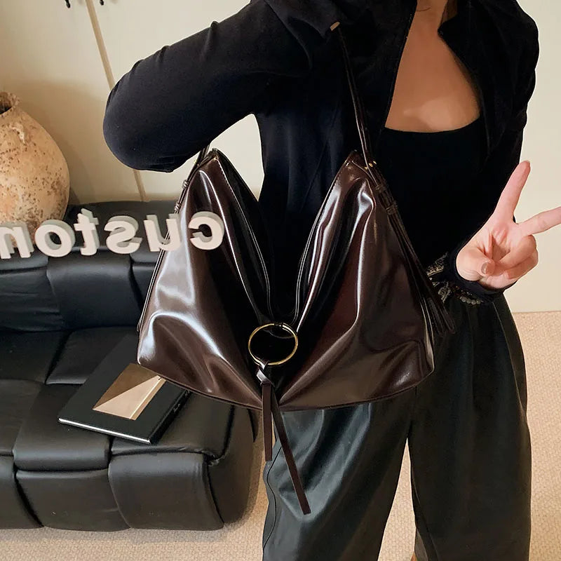Victoria Handbag